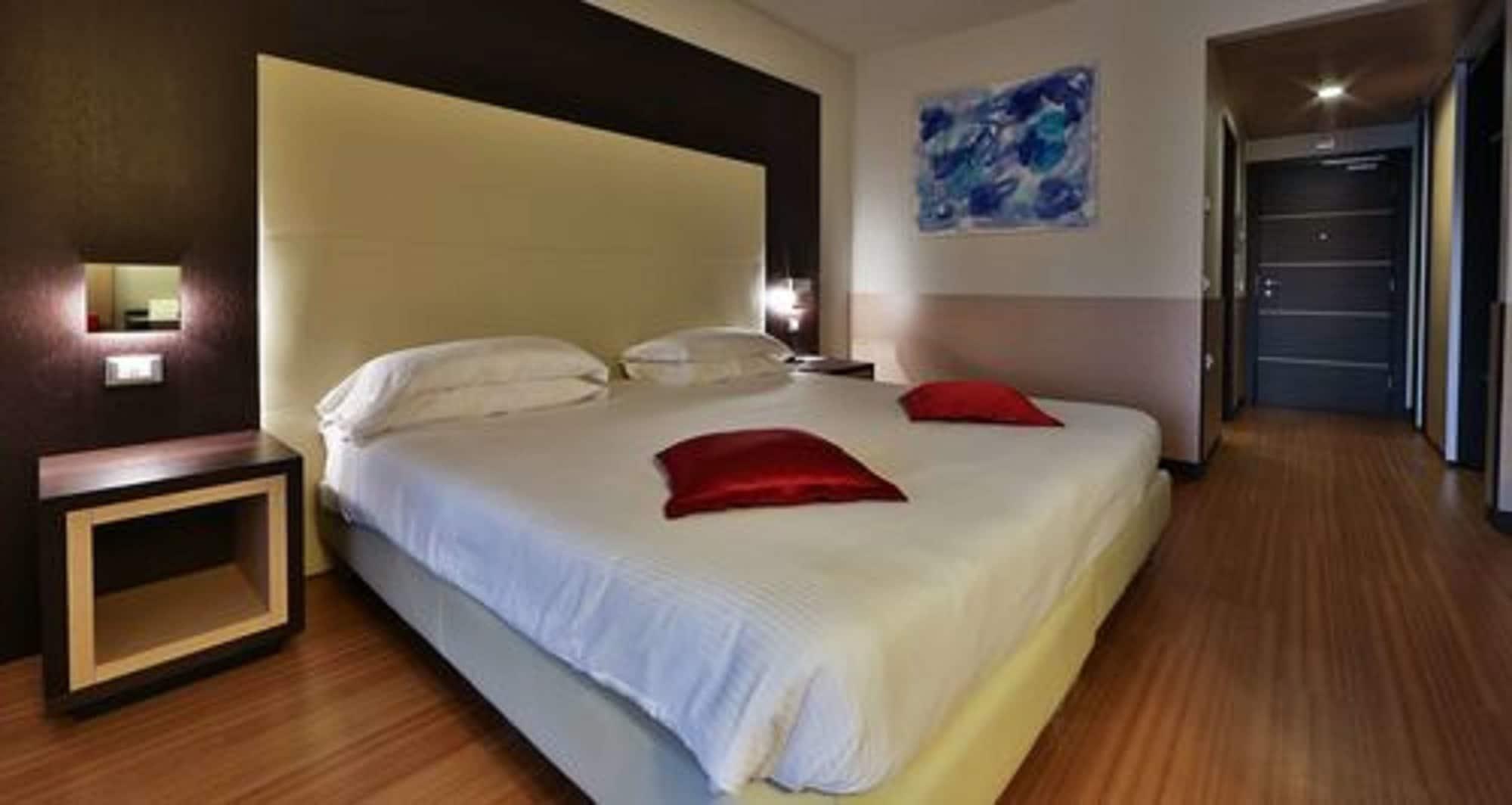 Hotel Western Galileo 4*