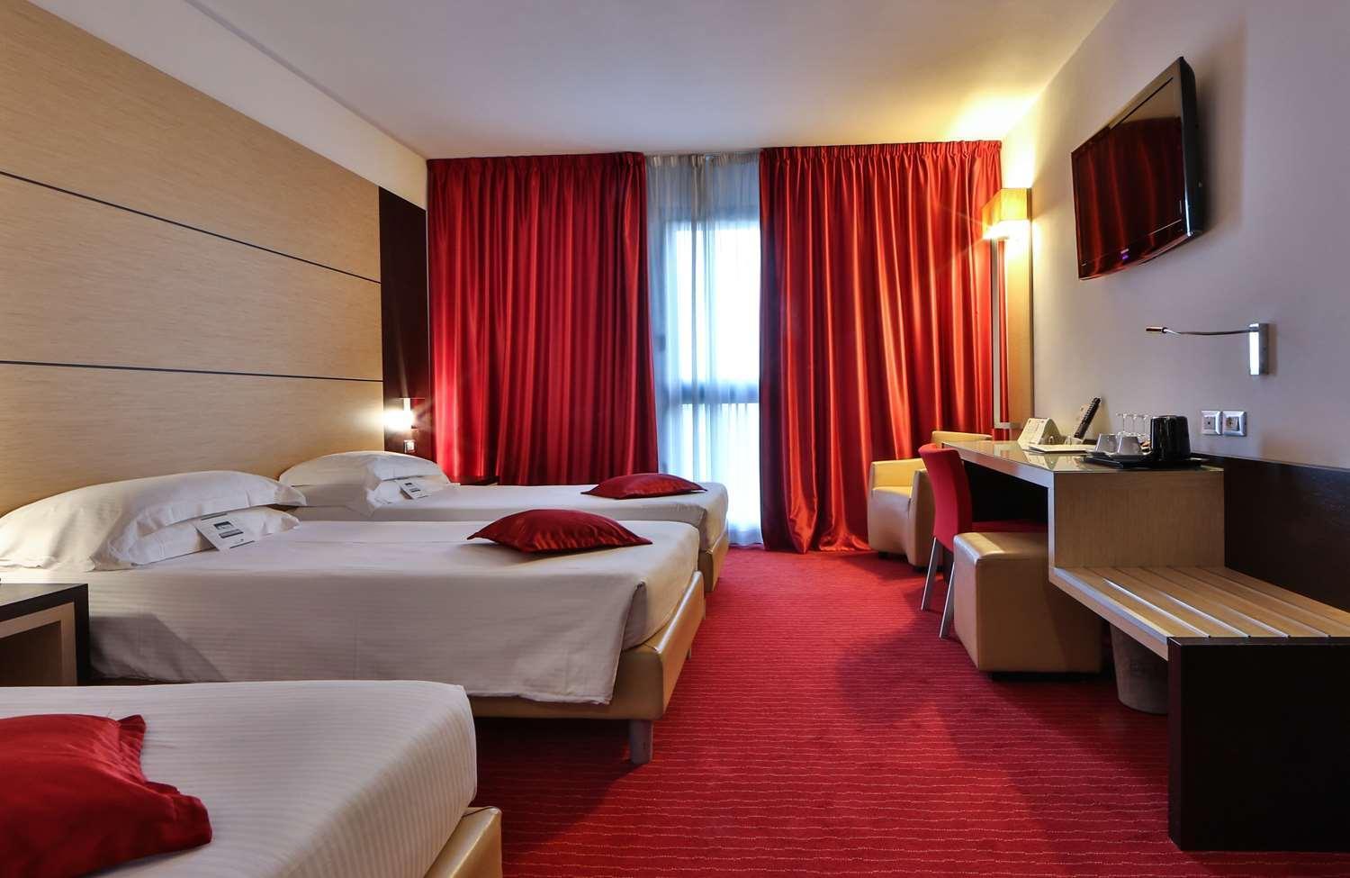 Western Galileo Hotel 4*